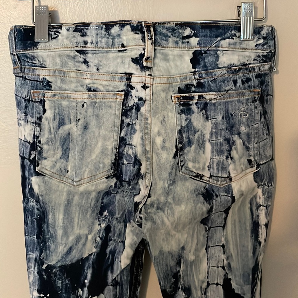 rag & bone Women's Skinny Jeans in Black and White Tie-Dye - Picture 6 of 11